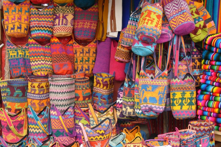 colorful-bags-chichicastenango