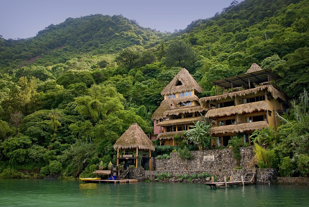 Laguna Lodge Hoteles en Panajachel Guatemala Viajes